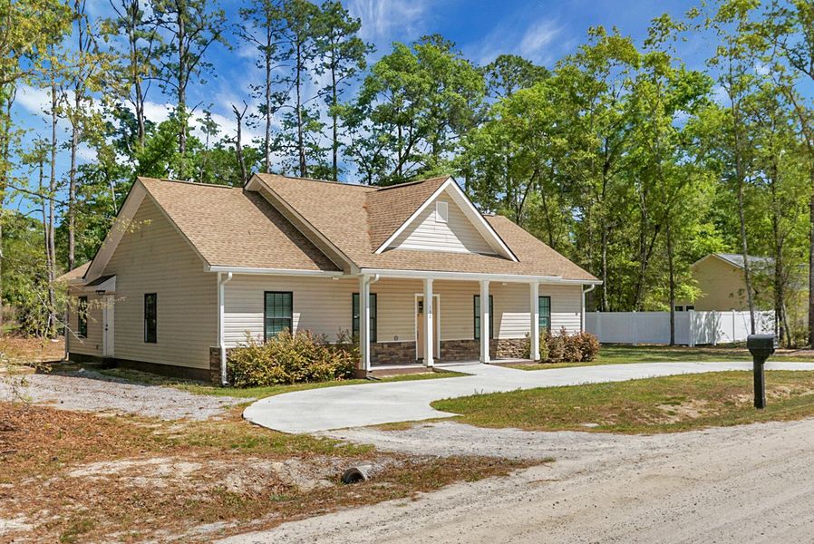 Front exterior of a new home in , Walterboro, SC, highlighting curb appeal (Image 27). Front exterior of a new home in , Walterboro, SC, highlighting curb appeal (Image 27).