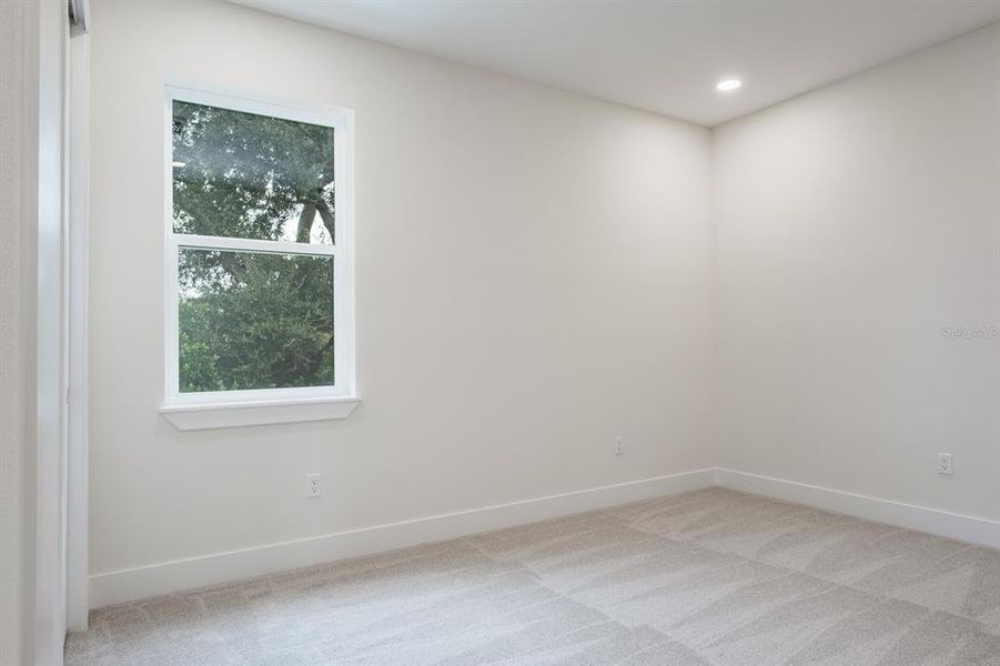 Spacious, unfurnished interior of a new home in , Palm Harbor (Image 41).