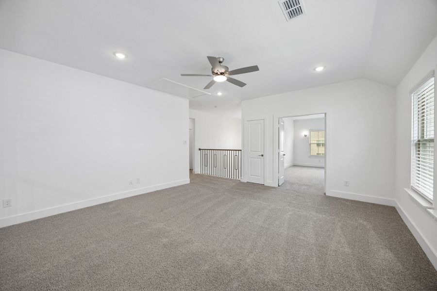 Spacious, unfurnished interior of a new home in Painted Tree Woodland West, McKinney (Image 28). Spacious, unfurnished interior of a new home in Painted Tree Woodland West, McKinney (Image 28).