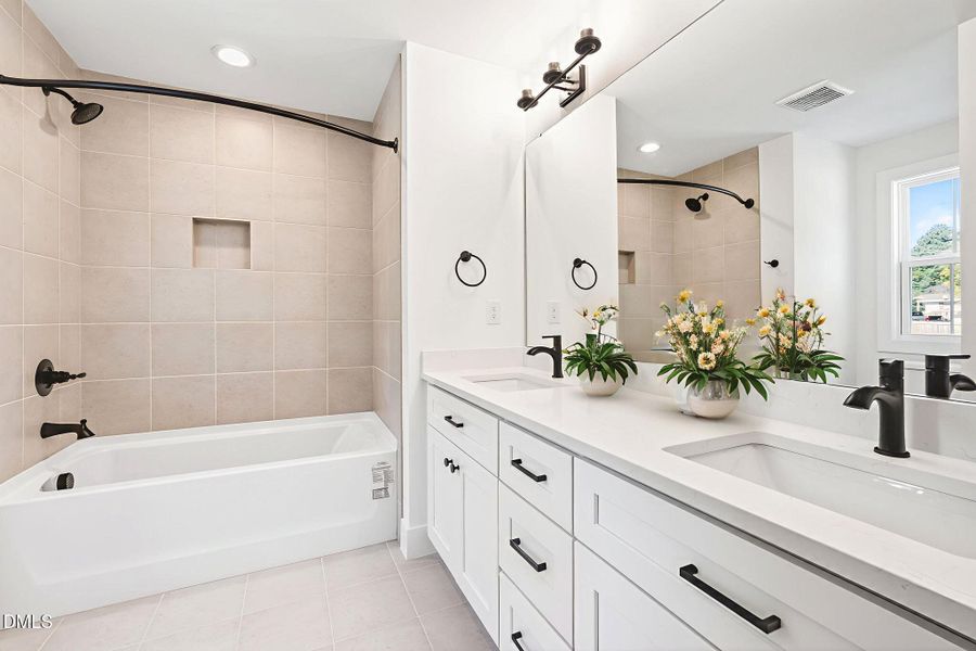 68-web-or-mls-205-W-Maple-(62-of-78) - B