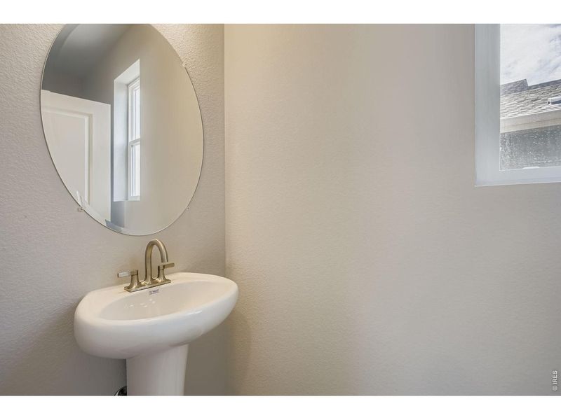 Close-up of interior finishes inside a home in Waterfield, Fort Collins (Image 17).