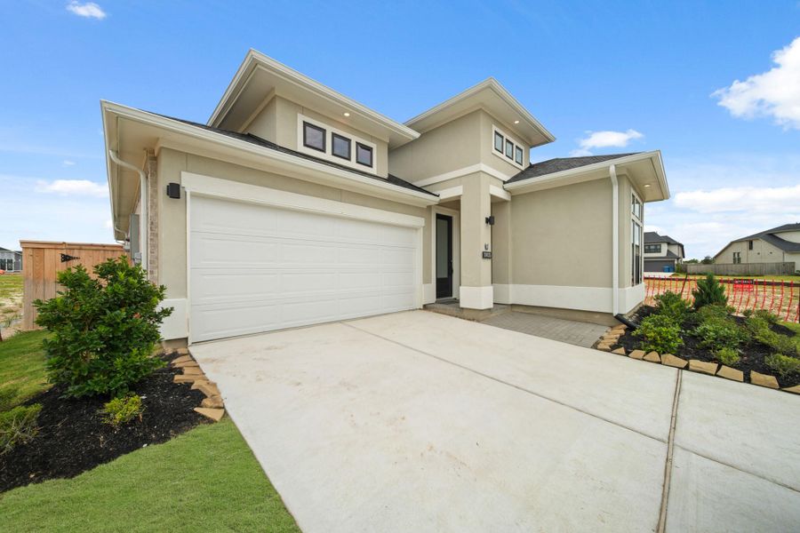 Image 6 of a home in Bridgeland 45', 50', 70'. Image 6 of a home in Bridgeland 45', 50', 70'.