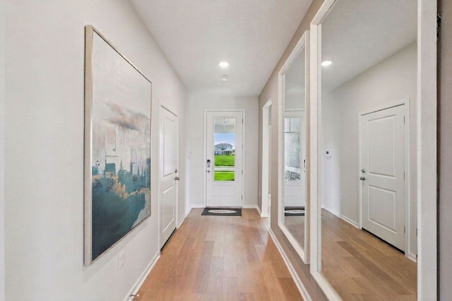 Foyer Foyer