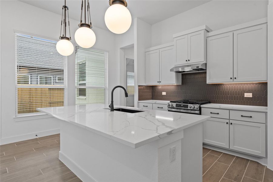 Furnished interior view inside a new home in Riceland, Mont Belvieu (Image 6).