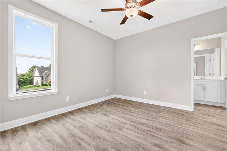 Spacious, unfurnished interior of a new home in , Hiram (Image 18).