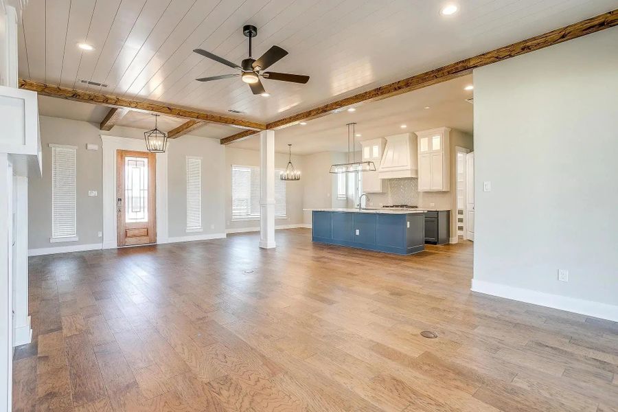 Representative unfurnished interior of a home built from the The Tiffany by Elmwood Custom Homes in Aledo Heights, Aledo (Image 27).