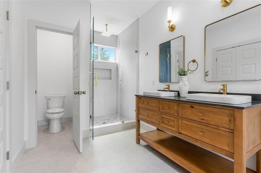 Furnished interior view inside a new home in , Dallas (Image 6). Furnished interior view inside a new home in , Dallas (Image 6).