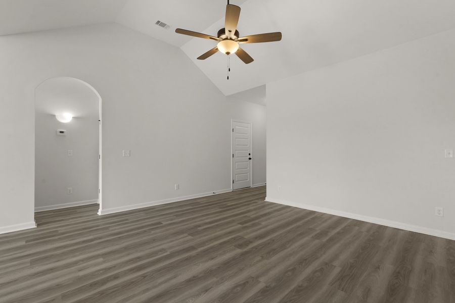 Representative unfurnished interior of a home built from the The Stafford by RTS Homes in Doctor's Creek, Ludowici (Image 20).