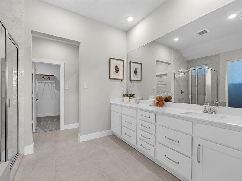 Furnished interior view inside a new home in Clopton Farms, Montgomery (Image 11).