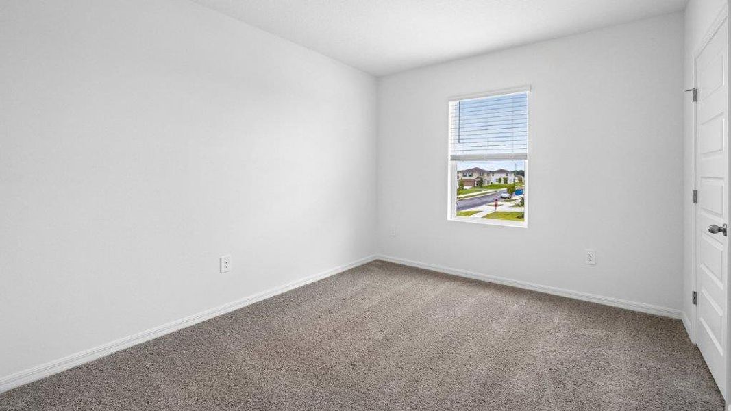 Representative unfurnished interior of a home built from the THE McKENNA by D.R. Horton in Summerlin at Hawthorne Ranch, Lakeland (Image 43).