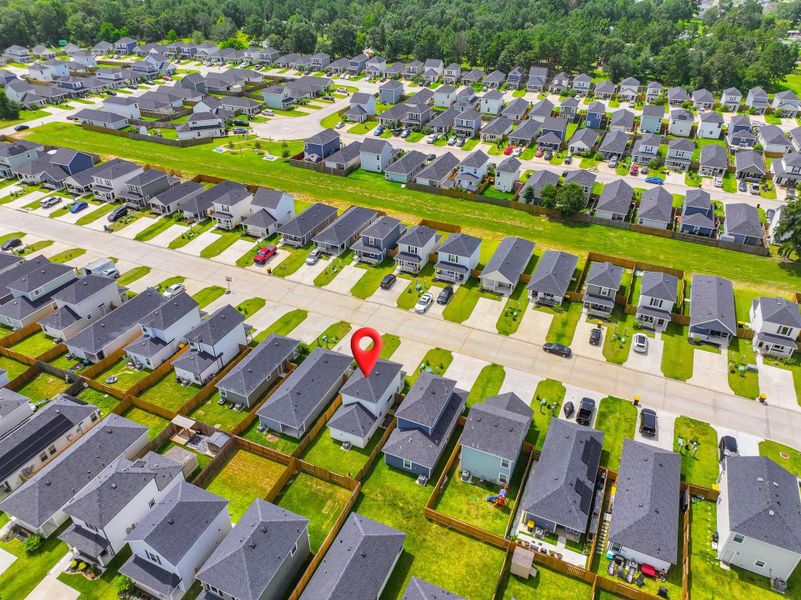 Move-in ready with refrigerator, washer, and dryer included Move-in ready with refrigerator, washer, and dryer included