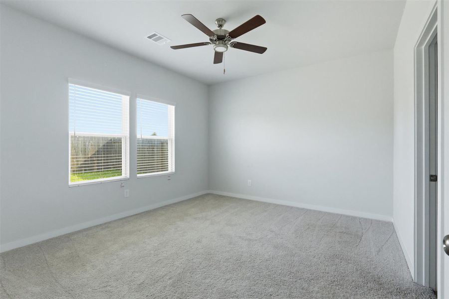 Spacious, unfurnished interior of a new home in Barrett Crossing, Crosby (Image 12).