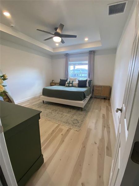 Furnished interior view inside a new home in Summerwoods, Parrish (Image 6). Furnished interior view inside a new home in Summerwoods, Parrish (Image 6).