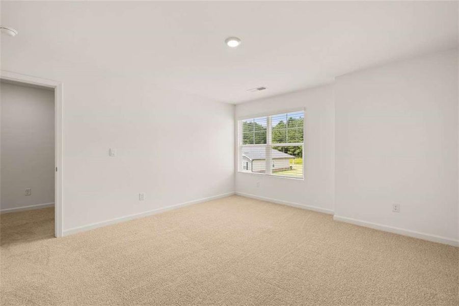 Spacious, unfurnished interior of a new home in Champion's Run, Lithonia (Image 20). Spacious, unfurnished interior of a new home in Champion's Run, Lithonia (Image 20).
