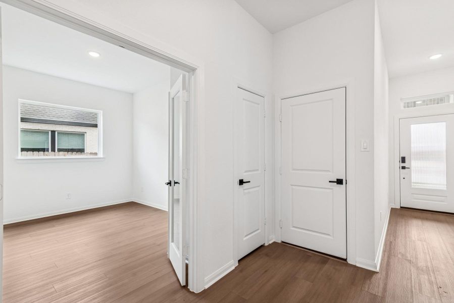 Spacious, unfurnished interior of a new home in Jubilee, Hockley (Image 29).