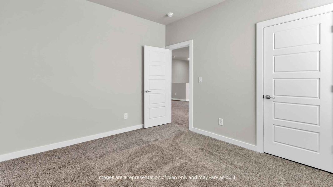 Spacious, unfurnished interior of a new home in Homestead at Parks Bell Ranch, Odessa (Image 25).