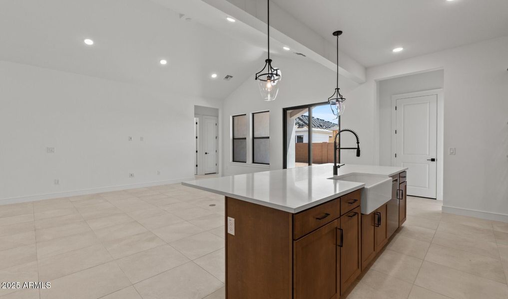 Edgewood Lot #102 Kitchen 4 (Large) Edgewood Lot #102 Kitchen 4 (Large)