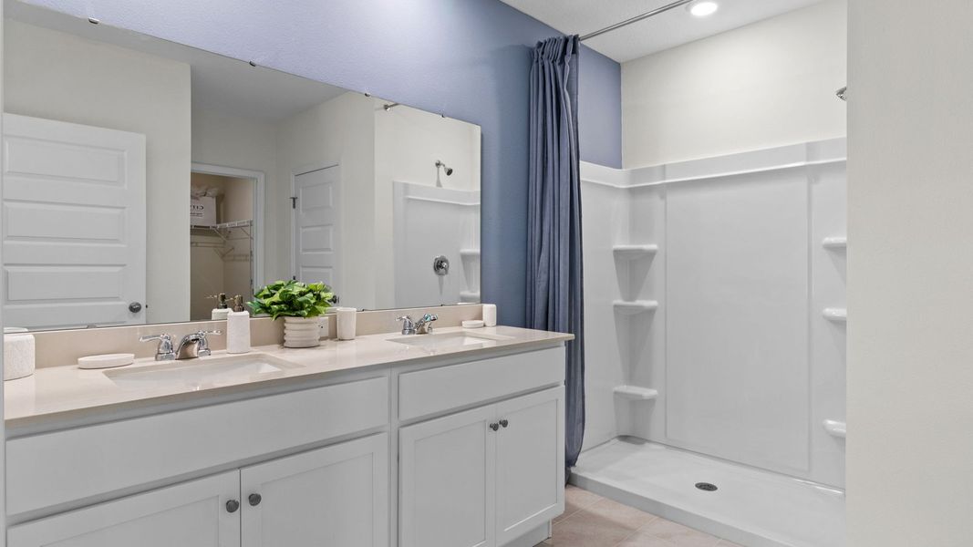 Furnished interior view inside a new home in Summerlin at Hawthorne Ranch, Lakeland (Image 30). Furnished interior view inside a new home in Summerlin at Hawthorne Ranch, Lakeland (Image 30).