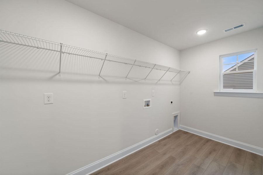 Spacious, unfurnished interior of a new home in Pisgah Park, Kernersville (Image 42).