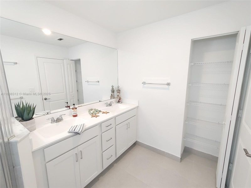 Furnished interior view inside a new home in , Lake Worth (Image 4). Furnished interior view inside a new home in , Lake Worth (Image 4).