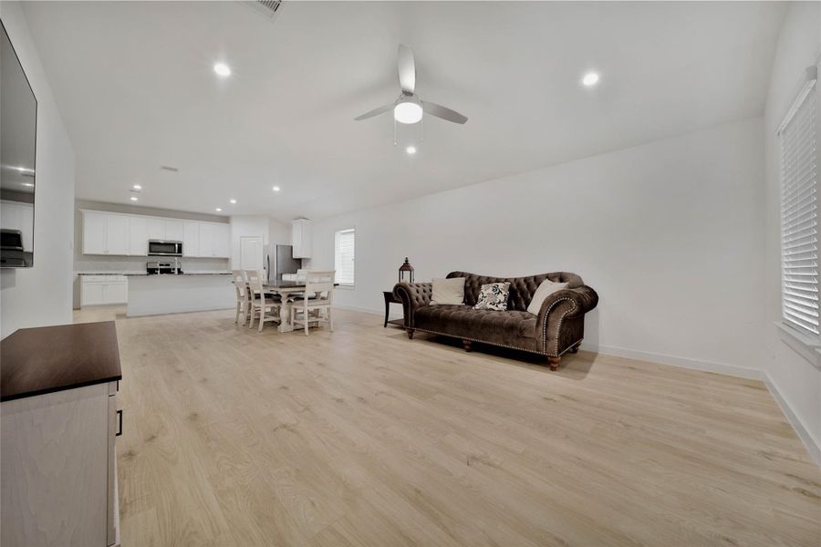 Furnished interior view inside a new home in Sorrento, Richmond (Image 7).