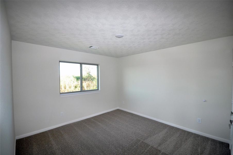 Spacious, unfurnished interior of a new home in Pedregal, League City (Image 18). Spacious, unfurnished interior of a new home in Pedregal, League City (Image 18).