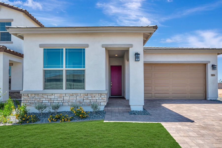 Exterior details and patio area of a home in Artesa at Soleo, San Tan Valley (Image 15).