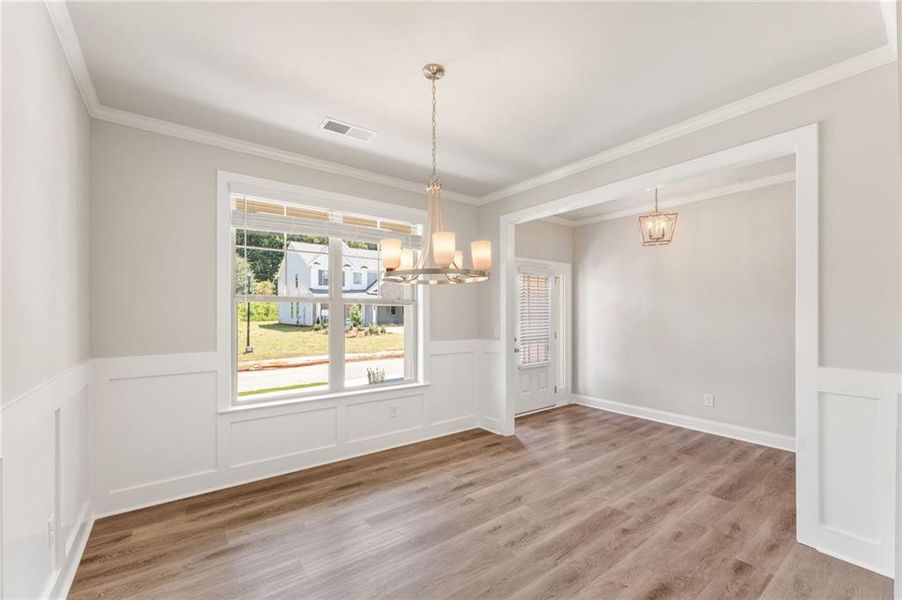 Spacious, unfurnished interior of a new home in Hellen Valley, Braselton (Image 10).