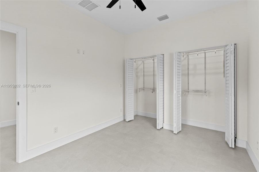 Spacious, unfurnished interior of a new home in , Port St. Lucie (Image 23).