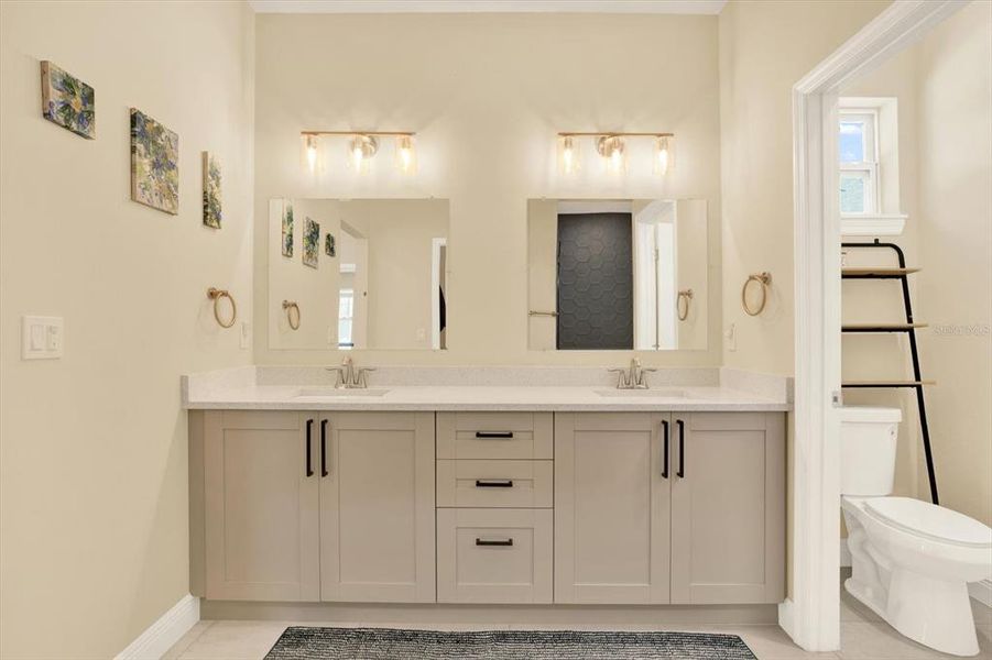 Furnished interior view inside a new home in , Tampa (Image 11).