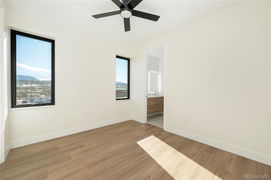 Spacious, unfurnished interior of a new home in , Fraser (Image 36).