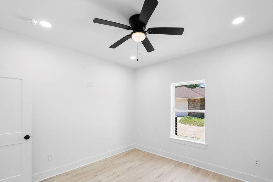 Spacious, unfurnished interior of a new home in , Mount Pleasant (Image 26).