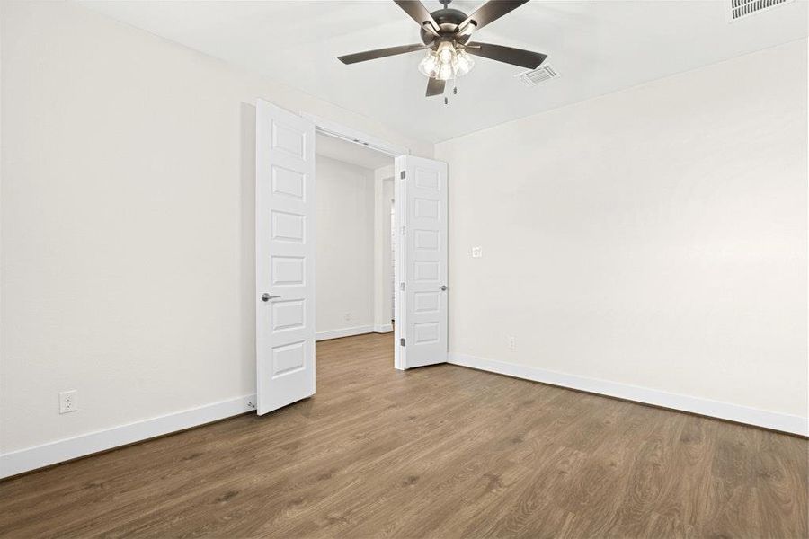 Spacious, unfurnished interior of a new home in Riverstone, Georgetown (Image 21). Spacious, unfurnished interior of a new home in Riverstone, Georgetown (Image 21).