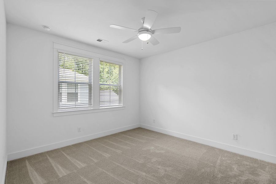 Spacious, unfurnished interior of a new home in Waterloo Estates, Johns Island (Image 14).