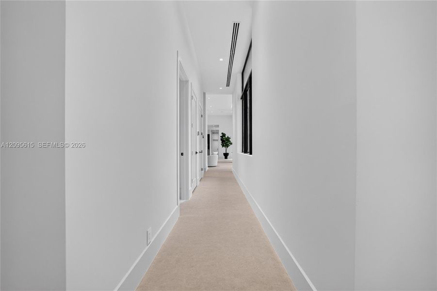 Spacious, unfurnished interior of a new home in , Miami (Image 45).