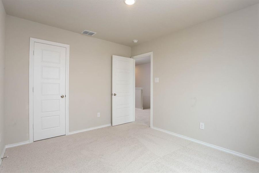 Spacious, unfurnished interior of a new home in Churchill 40s, Anna (Image 20). Spacious, unfurnished interior of a new home in Churchill 40s, Anna (Image 20).