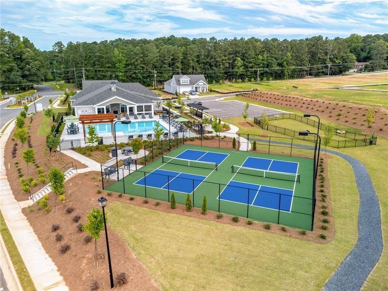 Community amenities in The Courtyards at Bailey Farms, Dacula (Image 38).