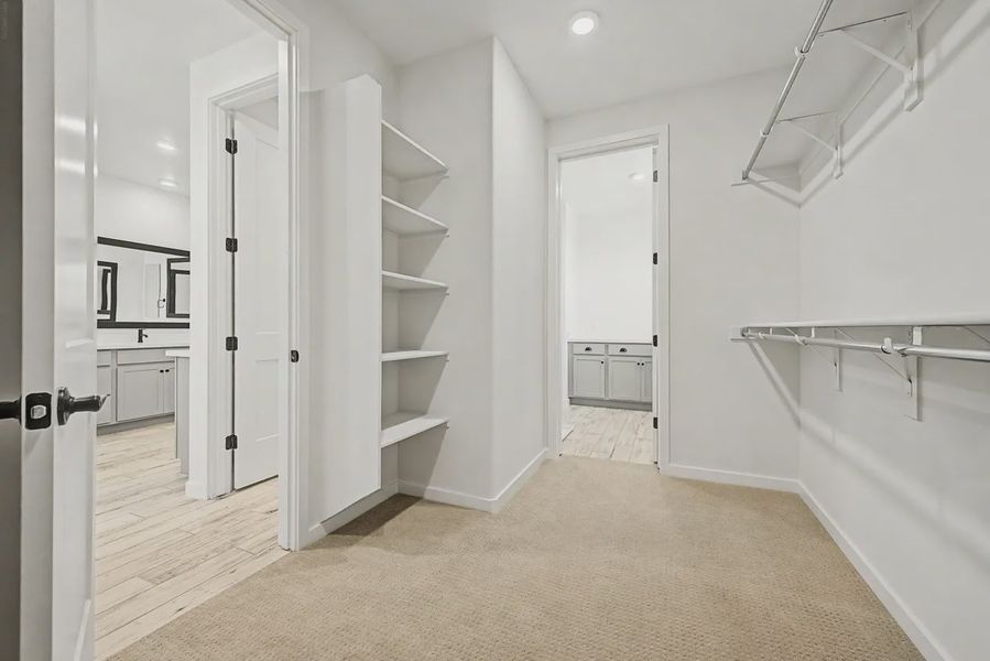 Spacious, unfurnished interior of a new home in Valencia at Granite Vista, Waddell (Image 29). Spacious, unfurnished interior of a new home in Valencia at Granite Vista, Waddell (Image 29).