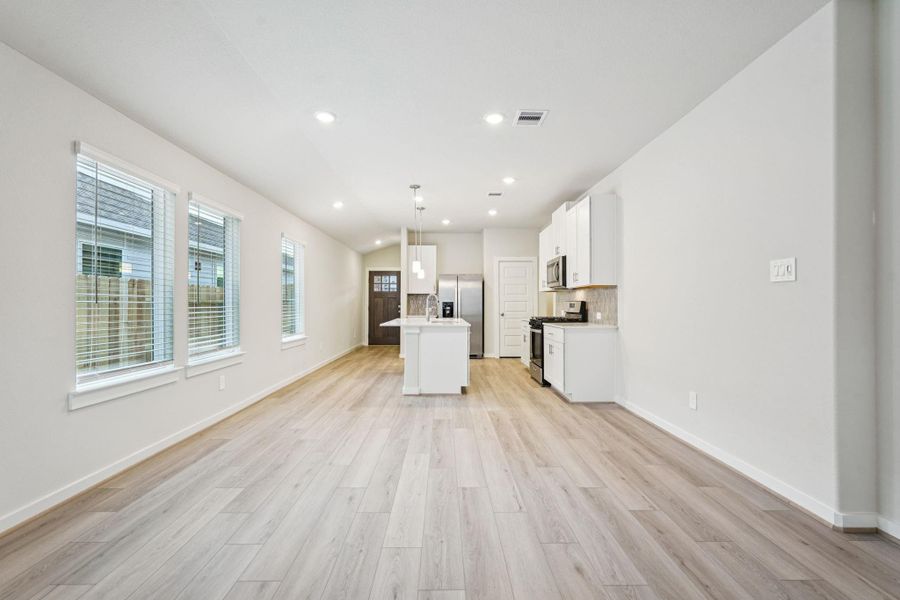 Image 17 of a home in Mavera. Image 17 of a home in Mavera.