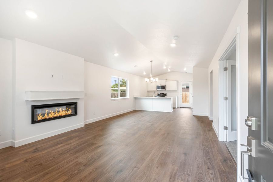 Spacious, unfurnished interior of a new home in Willowbrook, Madras (Image 23). Spacious, unfurnished interior of a new home in Willowbrook, Madras (Image 23).