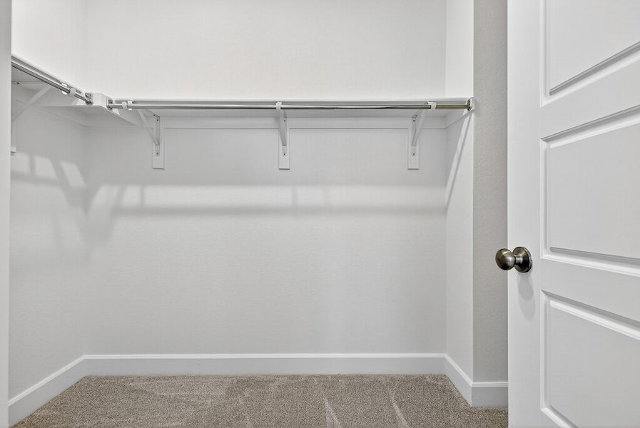 Spacious, unfurnished interior of a new home in Trailstone City Collection, Arvada (Image 16).