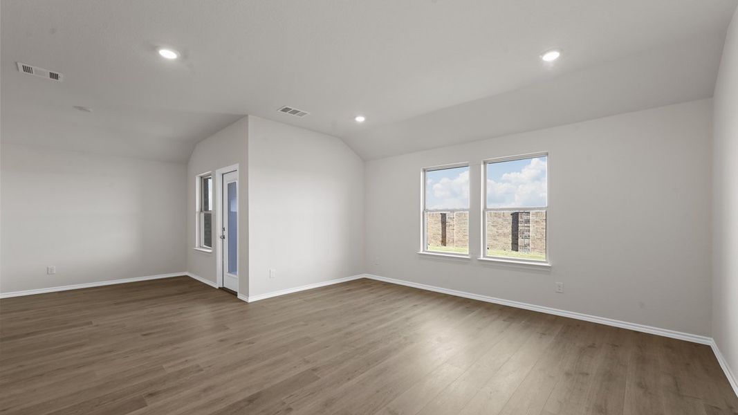 Representative unfurnished interior of a home built from the Texas Cali by D.R. Horton in Saddlebrook, Waxahachie (Image 13). Representative unfurnished interior of a home built from the Texas Cali by D.R. Horton in Saddlebrook, Waxahachie (Image 13).