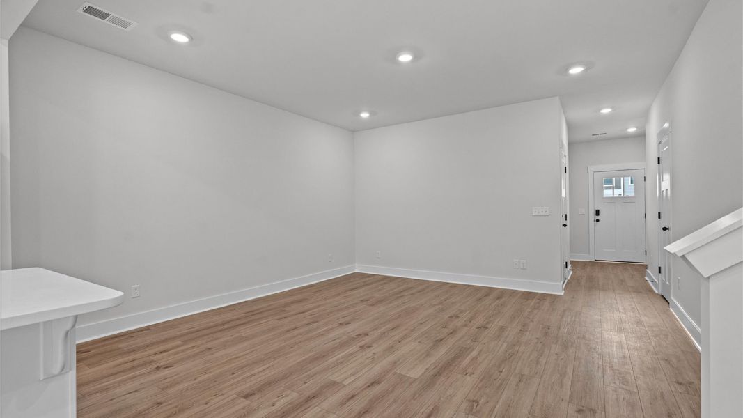 Furnished interior view inside a new home in Ransdell Pointe, Spartanburg (Image 8).