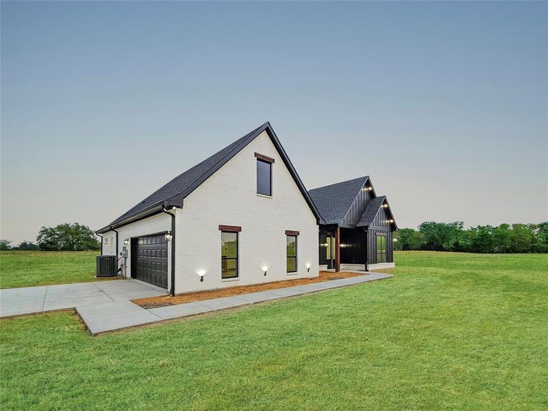 Image 23 of a home in . Image 23 of a home in .