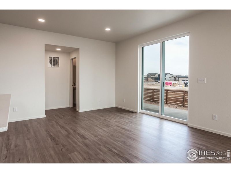 EXAMPLE PHOTOS: DINING ROOM