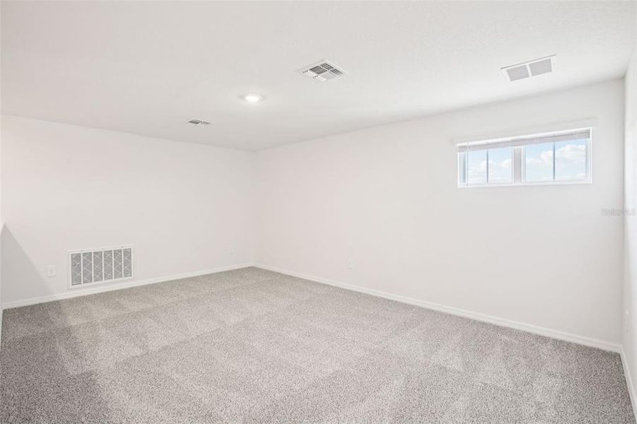 Spacious, unfurnished interior of a new home in Two Rivers - Signature Series, Zephyrhills (Image 39).