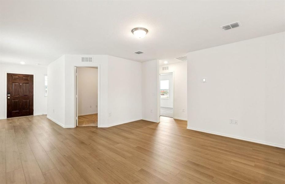 Bright and living gathering room perfect for entertaining Bright and living gathering room perfect for entertaining