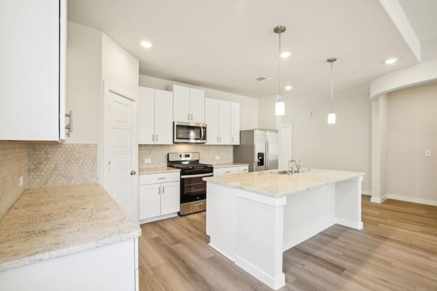 Photo is not of the actual home but is an inspirational photo of builder’s model home and may depict options, furnishings, and/or decorator features that are not included. Photo is not of the actual home but is an inspirational photo of builder’s model home and may depict options, furnishings, and/or decorator features that are not included.