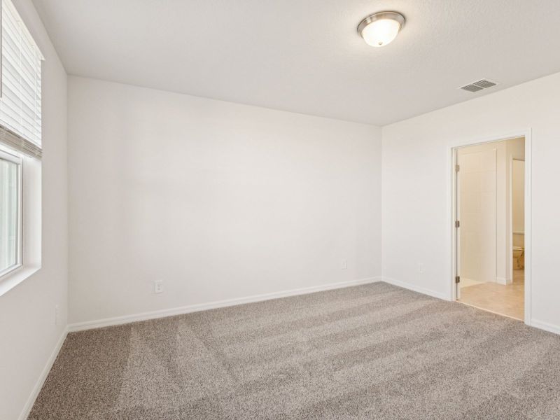 Spacious, unfurnished interior of a new home in Crosswinds - Classic Series, Haines City (Image 6). Spacious, unfurnished interior of a new home in Crosswinds - Classic Series, Haines City (Image 6).