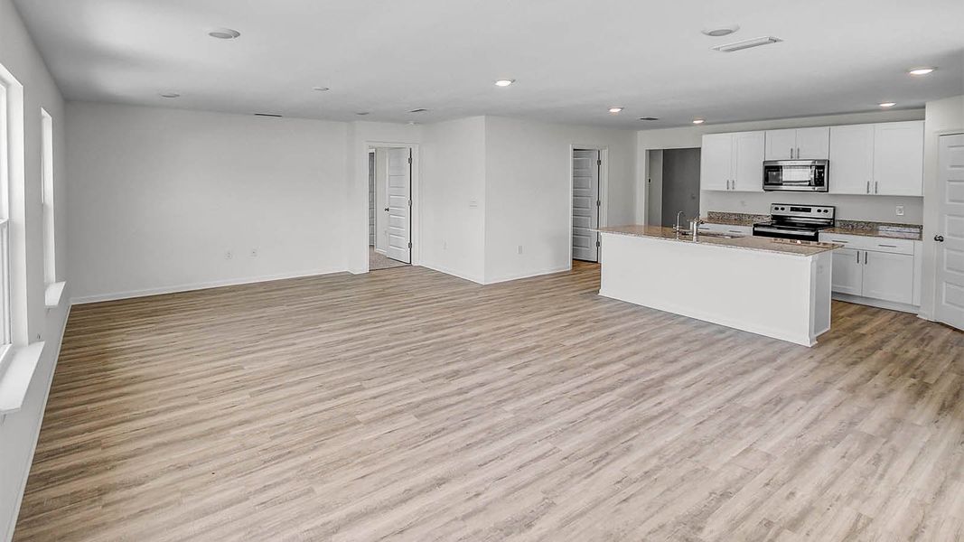 Representative unfurnished interior of a home built from the Lismore by D.R. Horton in Owl's Head Farms, Freeport (Image 14).